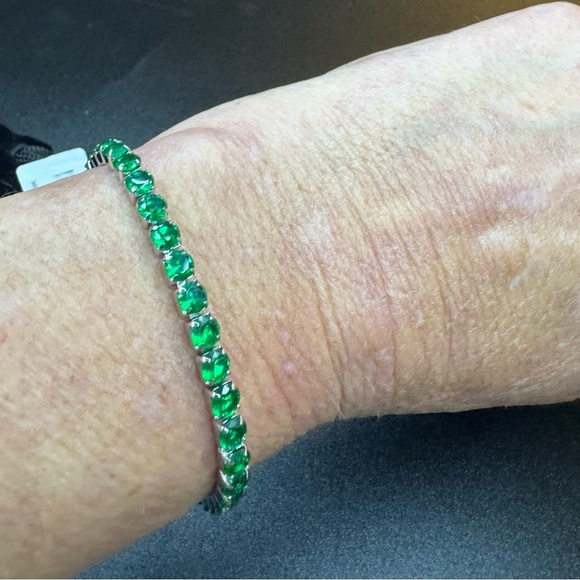 Simulated Green Diamond (Green CZ) Butterfly Slider Bolo Tennis Bracelet - Picture 2 of 6